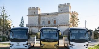 Anadolu Isuzu Visigo RHD aracı ile ilk kez Malta yollarında